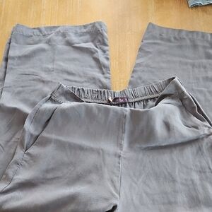 CUT- LOOSE CROPPRD GRAY PANTS